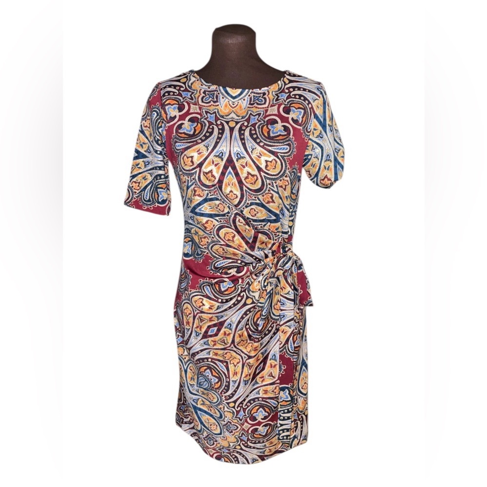 SHELBY & PALMER Metallic Gold Foil Paisley Print Faux Side Tie Wrap Sheath Dress